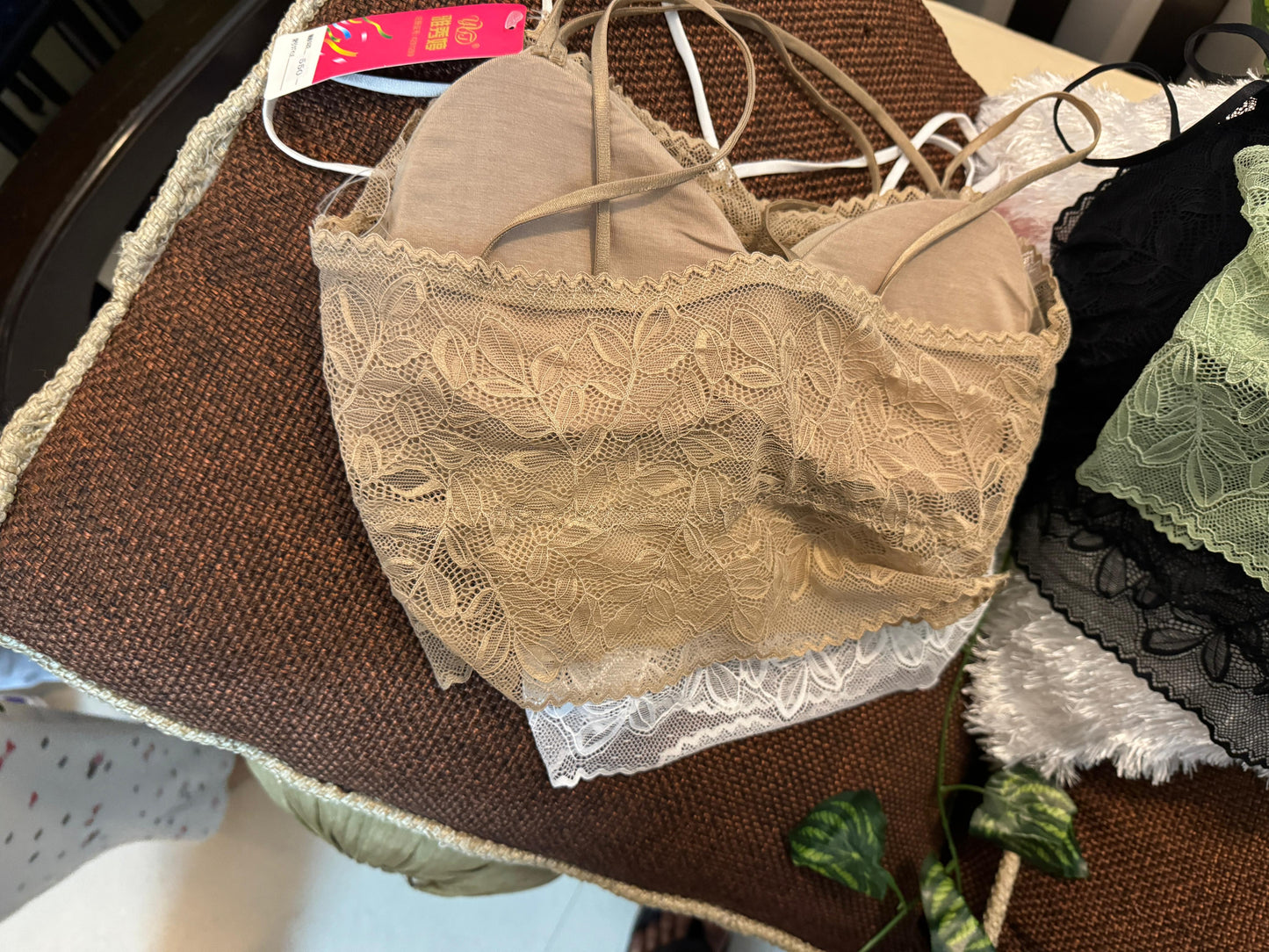 Lacy Bralettes Leaf Net Top