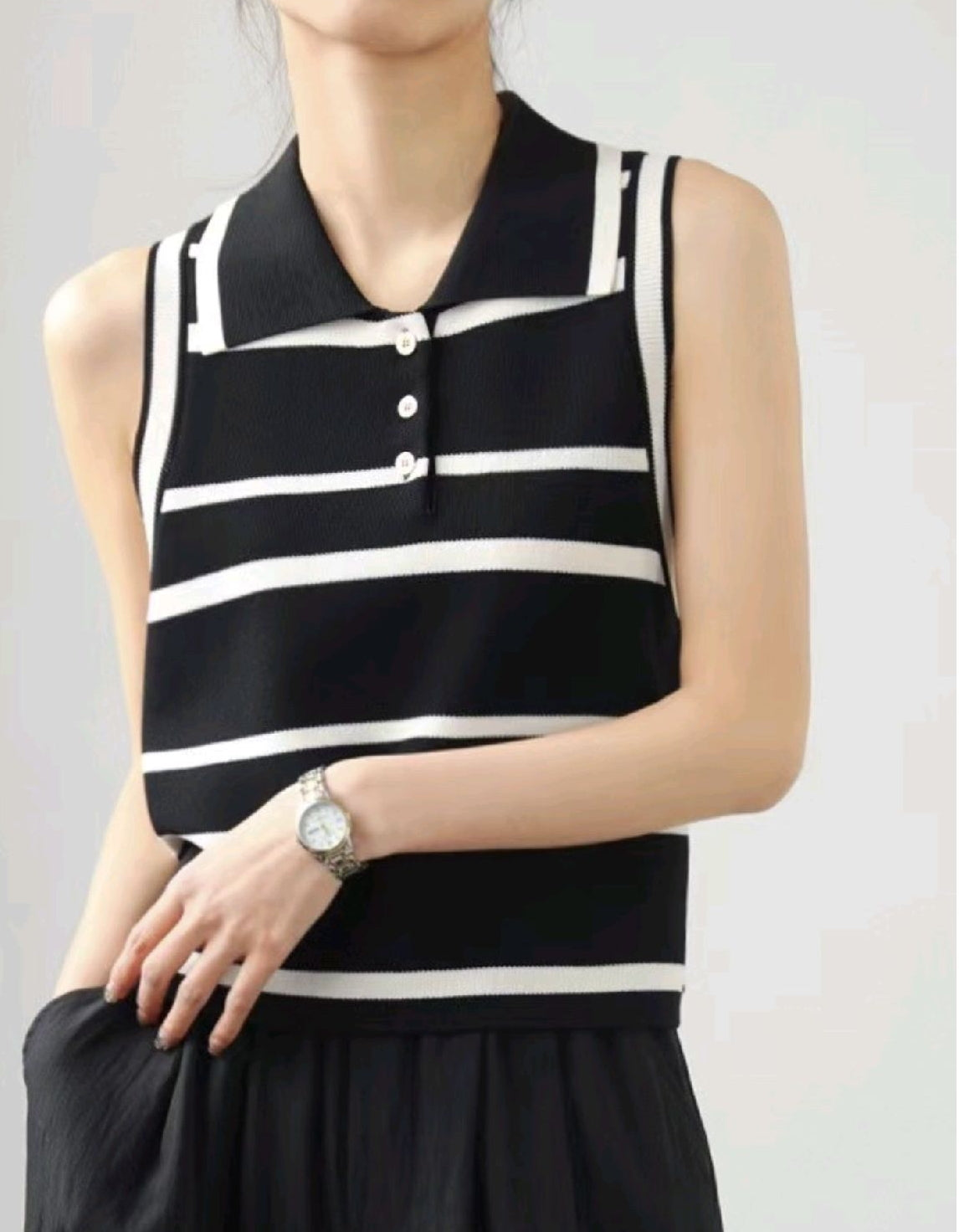 Warm Sleeveless Striped Sweater